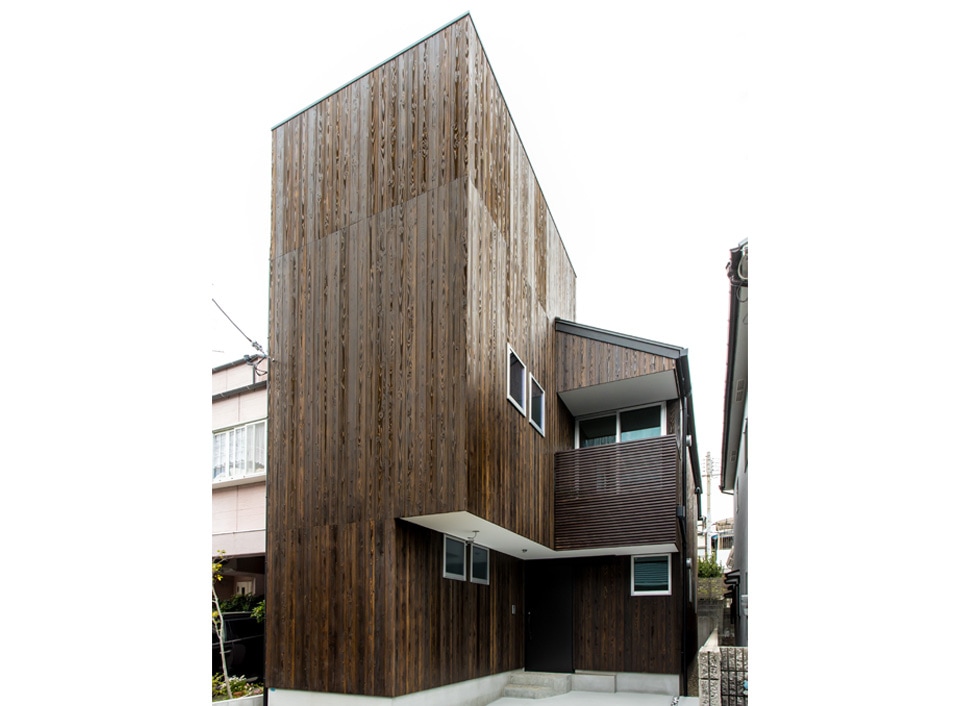 潮見台町5丁目の家